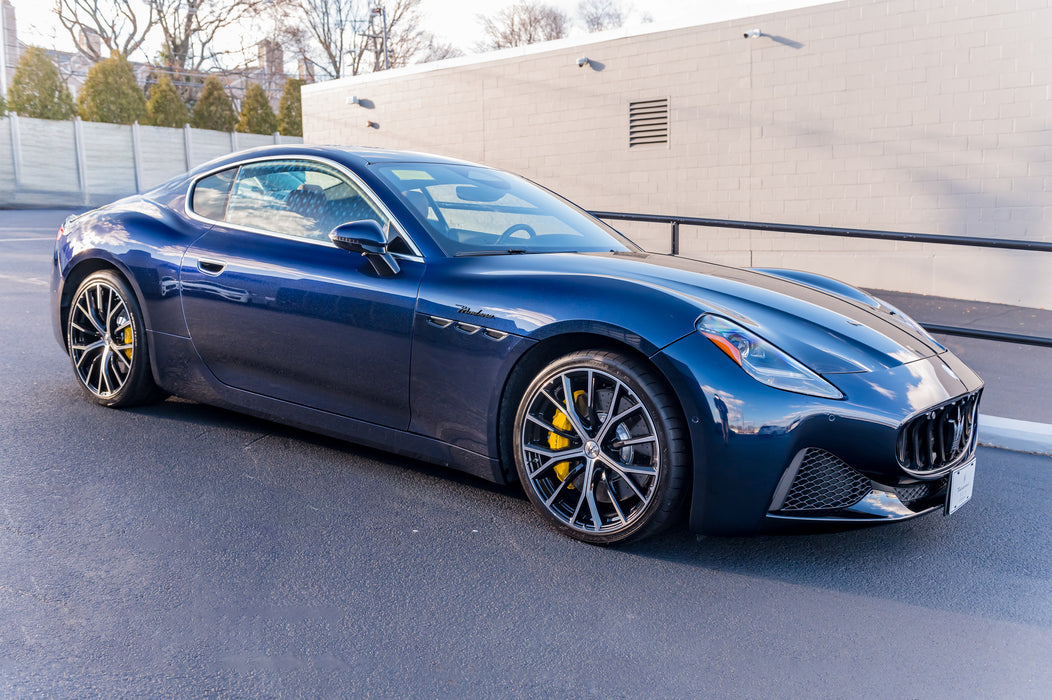 Maserati GranTurismo GLOSSY BLACK DIAMOND Wheel Set – Special Order