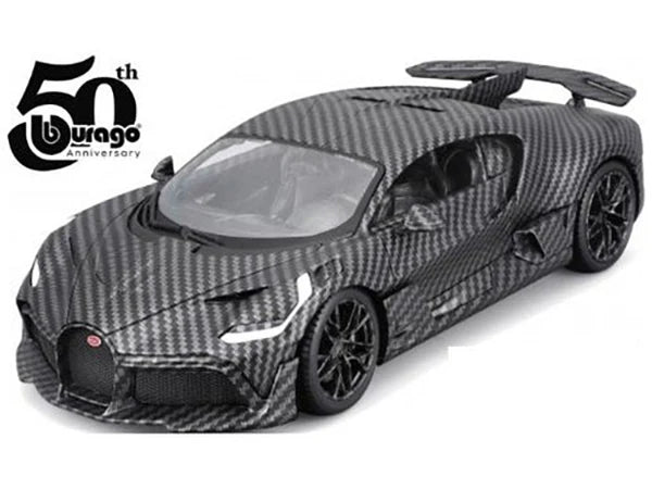 Bburago 1:18 50th Anniversary Bugatti Divo – Carbon Fiber Edition