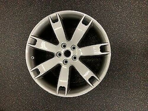 MASERATI DARK CHROME REAR RIM 20"