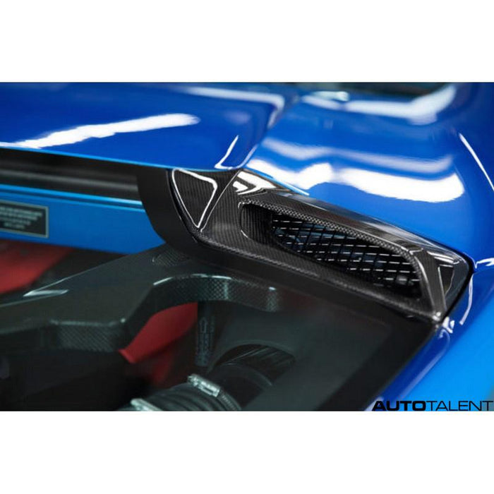 Capristo Ferrari 488 GTS/Pista – Carbon and Glass Bonnet