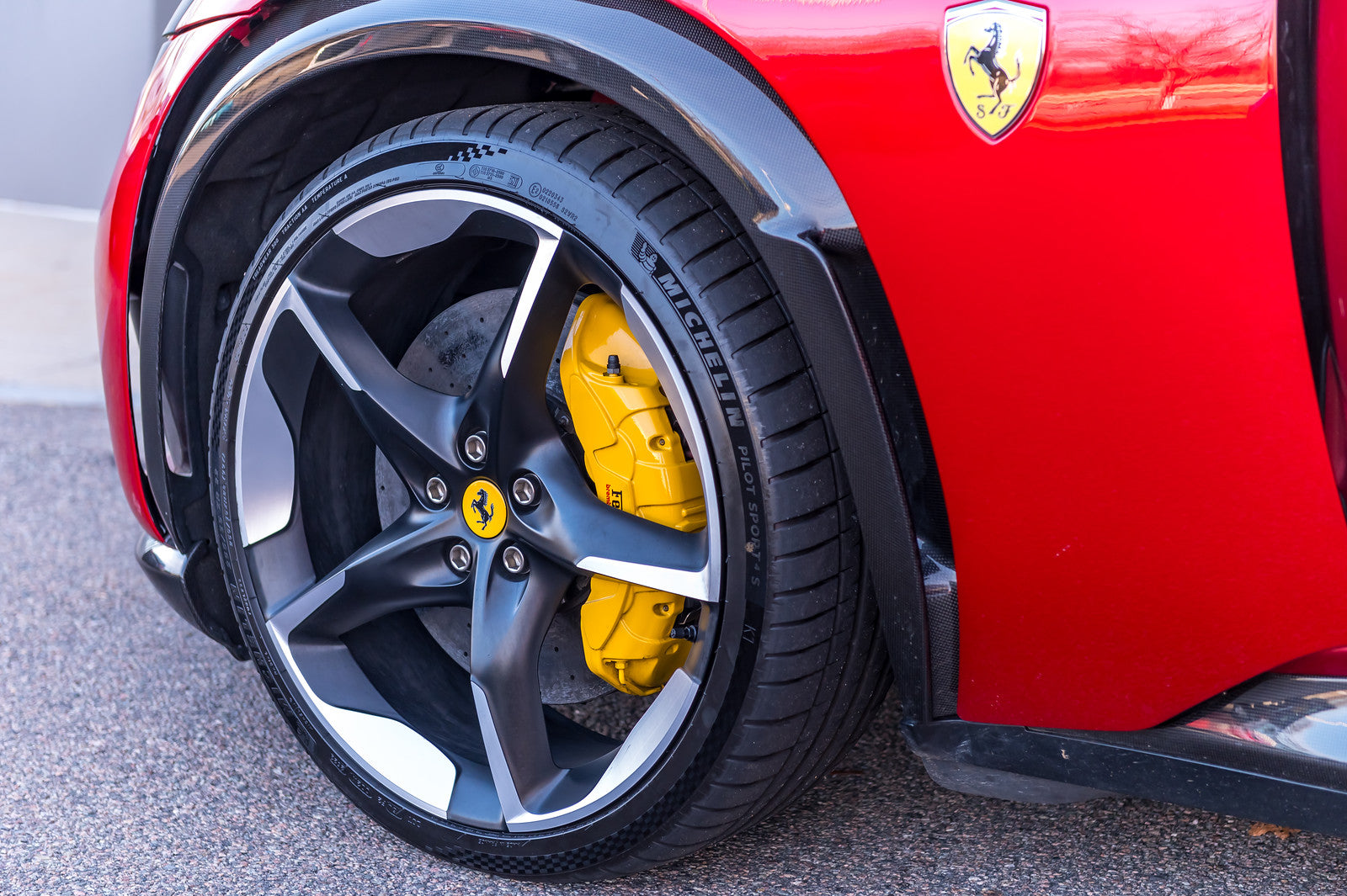 Ferrari Purosangue Carbon Fiber Flank Cladding